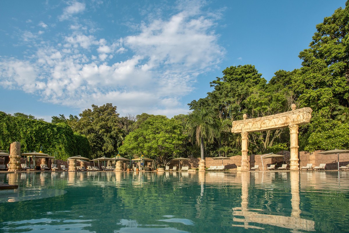 Sun City via Hartbeespoort getaway inspiration
